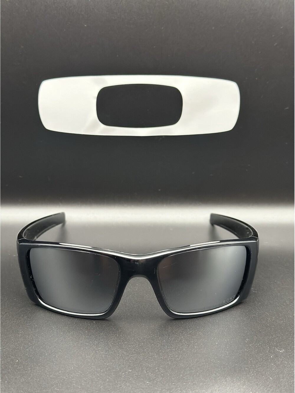Oakley Fuel Cell Polished Black/Black Iridium Livestrong Lenses